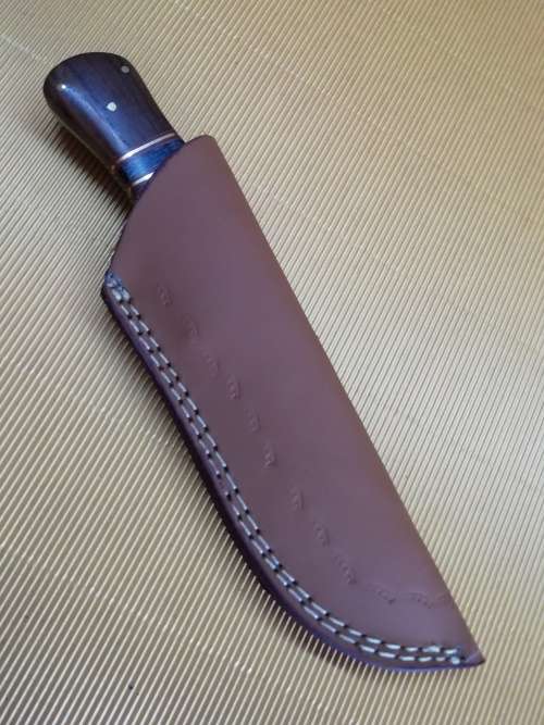 HANDMADE DAMASCUS STEEL HUNTING KNIFE !!!