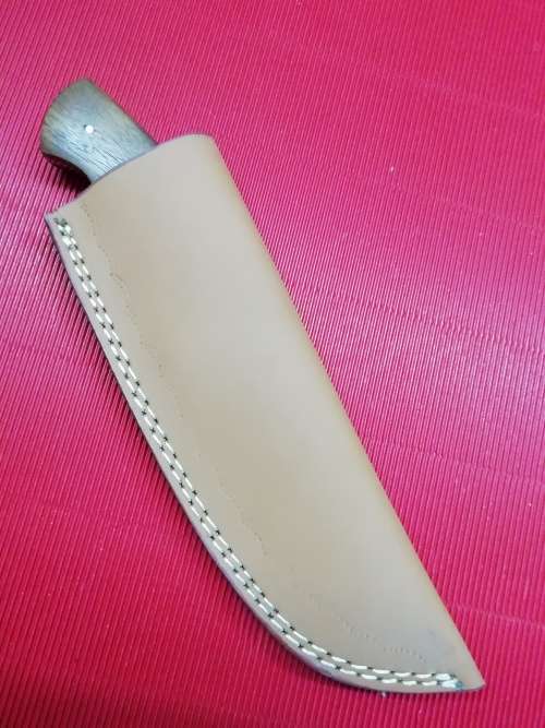 HANDMADE DAMASCUS STEEL HUNTING KNIFE !!!