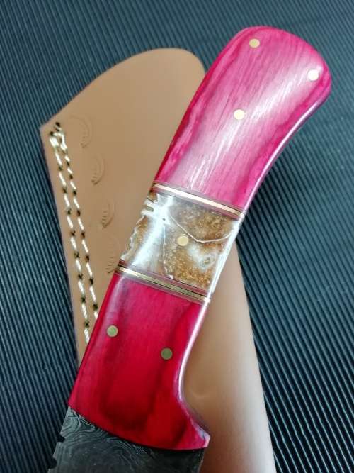 NEW STOCK - HANDMADE DAMASCUS STEEL HUNTING KNIFE !!!