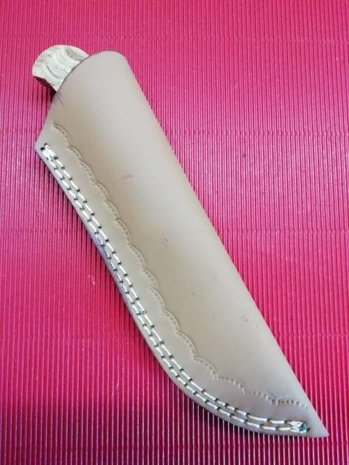 HANDMADE DAMASCUS STEEL HUNTING KNIFE !!!