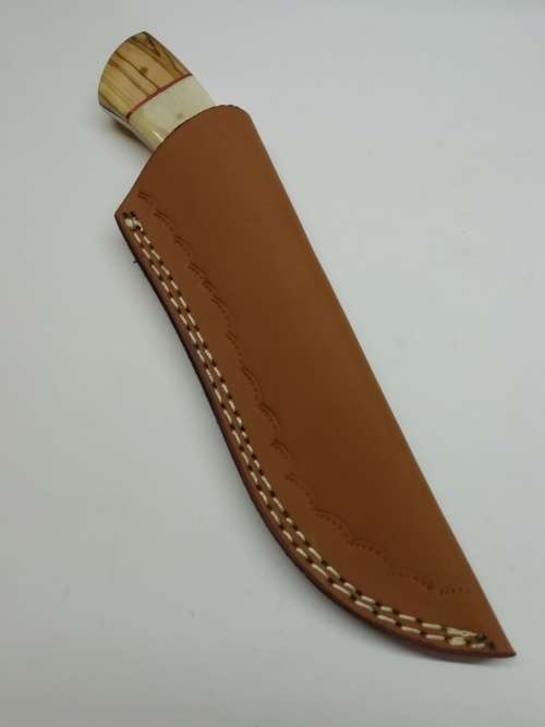 HANDMADE DAMASCUS STEEL HUNTING KNIFE !!!