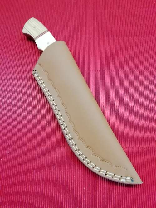 HANDMADE DAMASCUS STEEL HUNTING KNIFE !!!