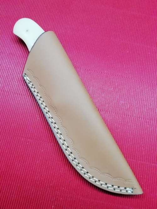 HANDMADE DAMASCUS STEEL HUNTING KNIFE !!!