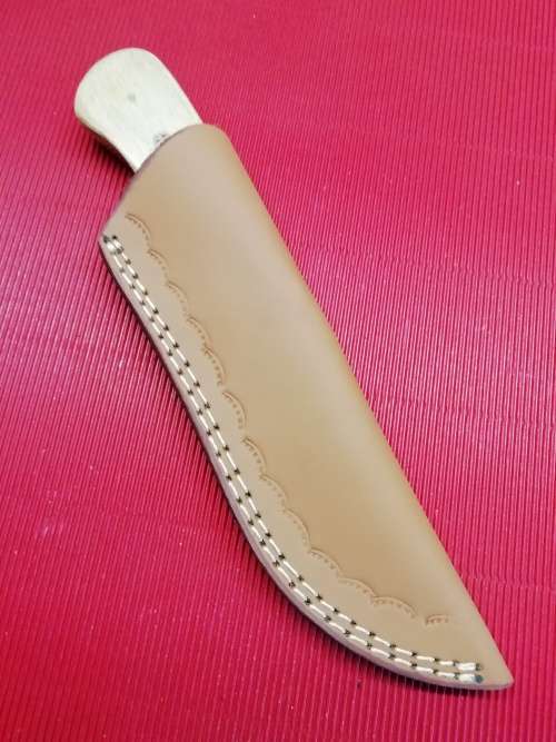 HANDMADE DAMASCUS STEEL HUNTING KNIFE !!!