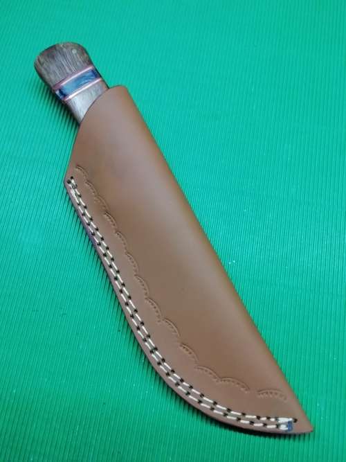 HANDMADE DAMASCUS STEEL HUNTING KNIFE !!!