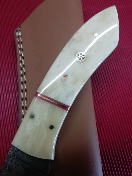 HANDMADE DAMASCUS STEEL HUNTING KNIFE !!!