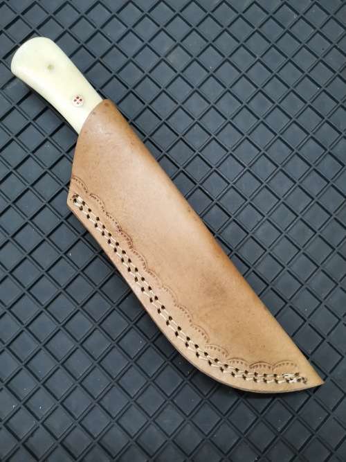 HANDMADE DAMASCUS STEEL HUNTING KNIFE !!!