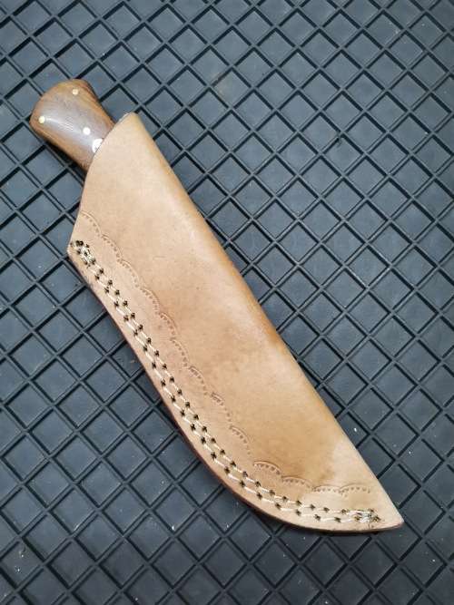 HANDMADE DAMASCUS STEEL HUNTING KNIFE !!!