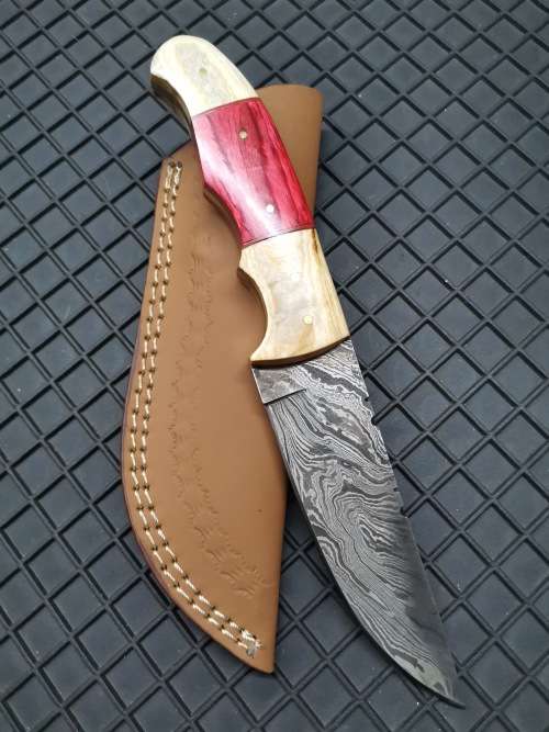 HANDMADE DAMASCUS STEEL HUNTING KNIFE