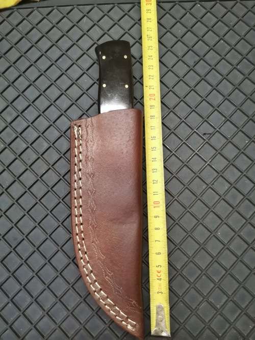 HANDMADE DAMASCUS STEEL HUNTING KNIFE