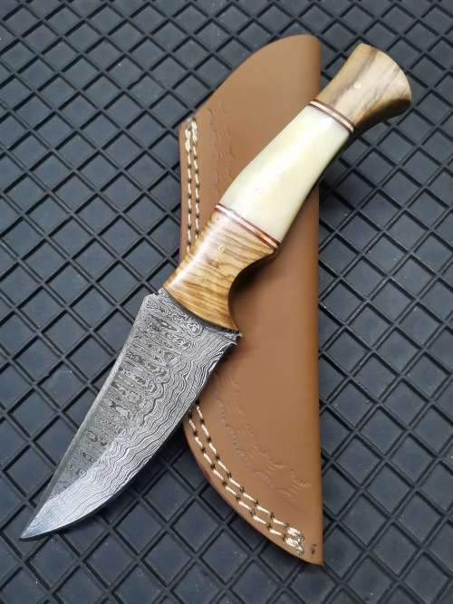 HANDMADE DAMASCUS STEEL HUNTING