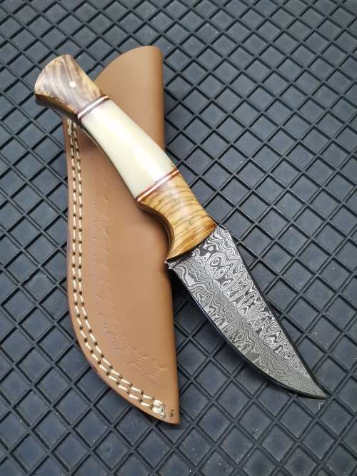 HANDMADE DAMASCUS STEEL HUNTING