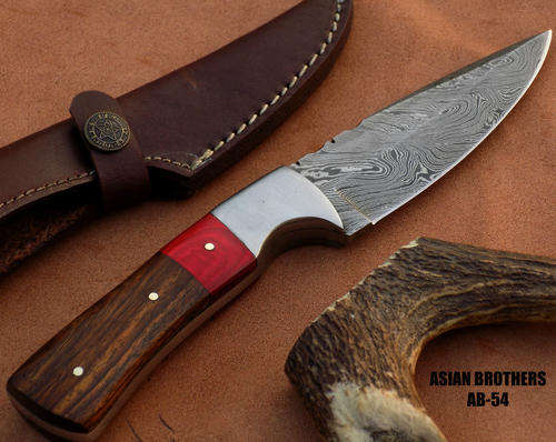 Hanmade Damascus Steel Hunting Knife