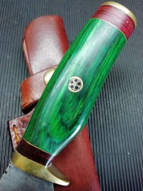 HANDMADE DAMASCUS STEEL HUNTING KNIFE !!!