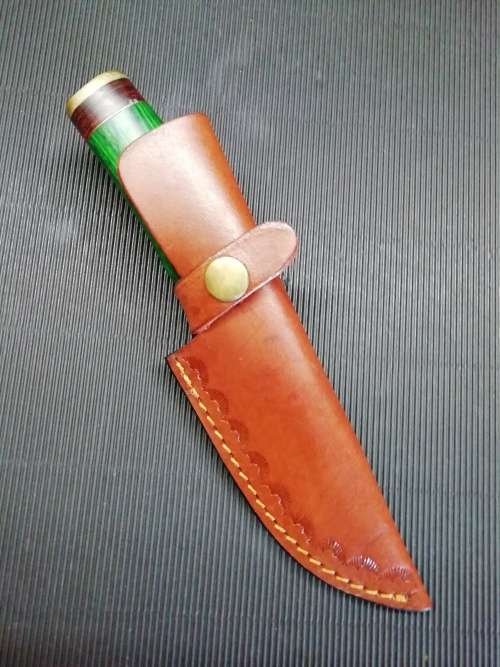 HANDMADE DAMASCUS STEEL HUNTING KNIFE !!!