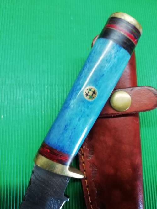 HANDMADE DAMASCUS STEEL HUNTING KNIFE !!!