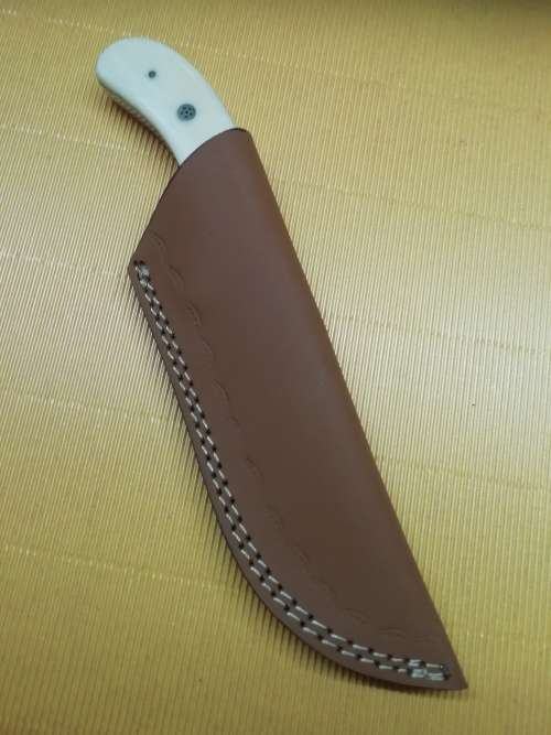 HANDMADE DAMASCUS STEEL HUNTING KNIFE !!!