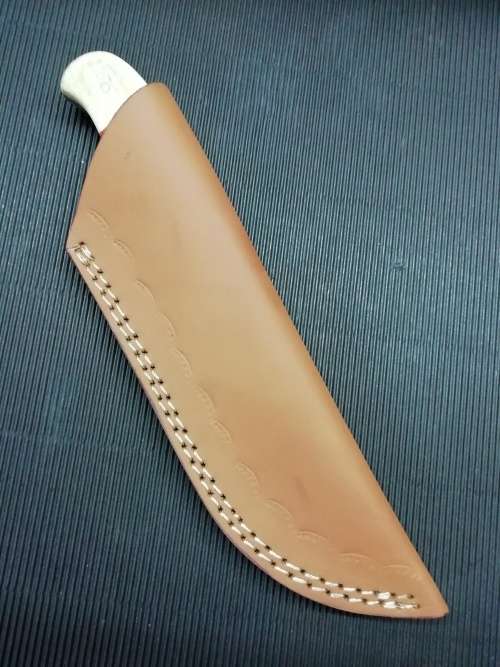 HANDMADE DAMASCUS STEEL HUNTING KNIFE !!!