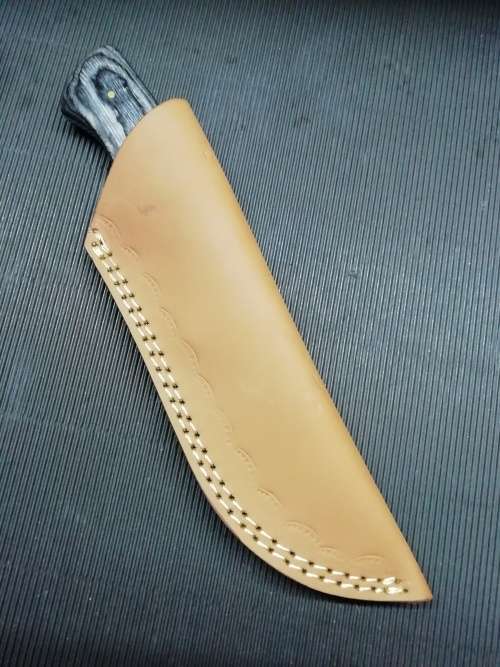 HANDMADE DAMASCUS STEEL HUNTING KNIFE !!!