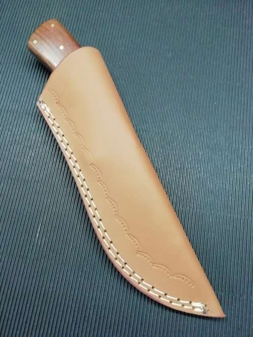 HANDMADE DAMASCUS STEEL HUNTING KNIFE !!!