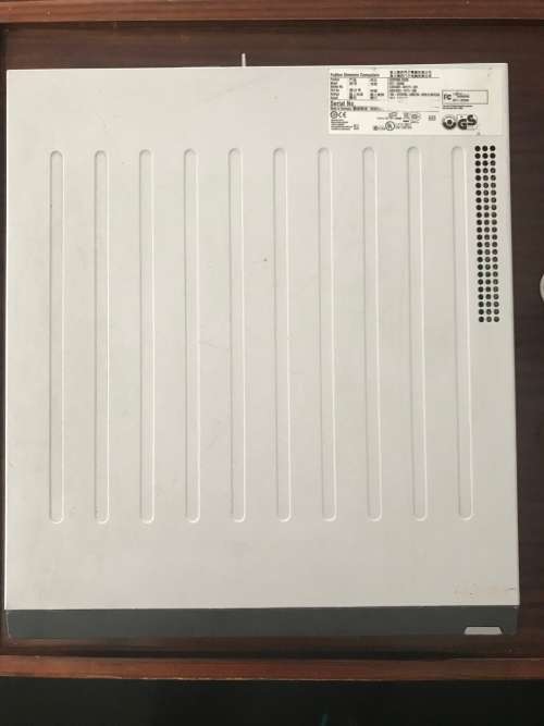 Fujitsu Siemens Intel Core 2 Duo @ 2,33 GHz Desktop only.