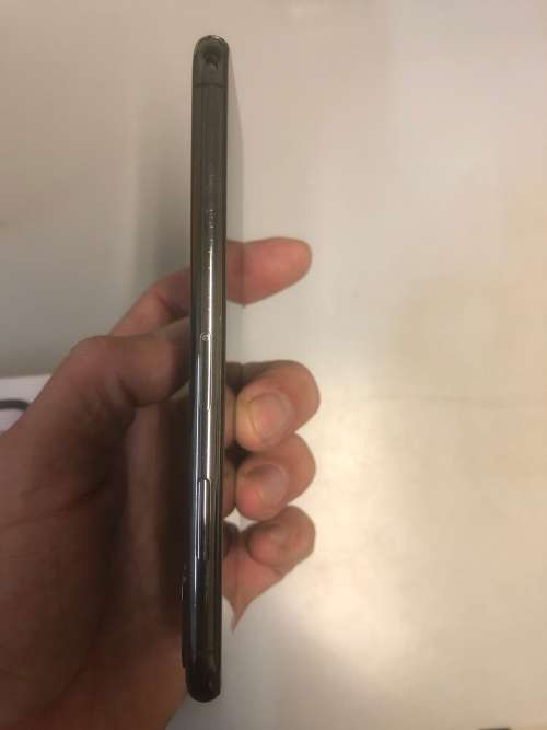 Iphone X Black. 64 GB. PLEASE READ. WATER DAMAGED.