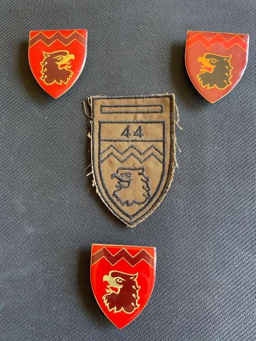 44 Para Shoulder Flashes
