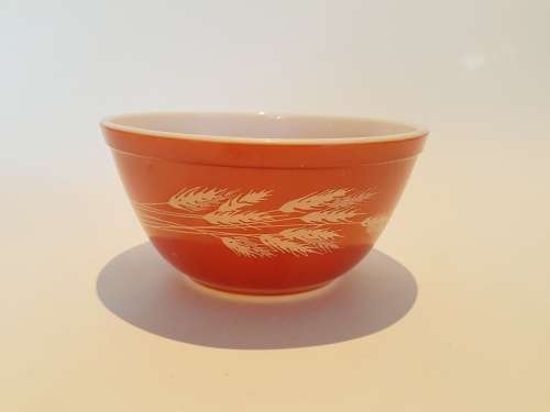Pyrex "Autumn Harvest" mixing bowl