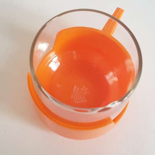 6 x Retro JAJ Pyrex teacups