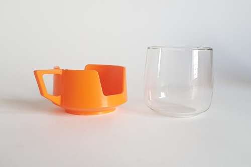 6 x Retro JAJ Pyrex teacups