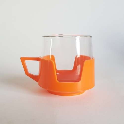 6 x Retro JAJ Pyrex teacups