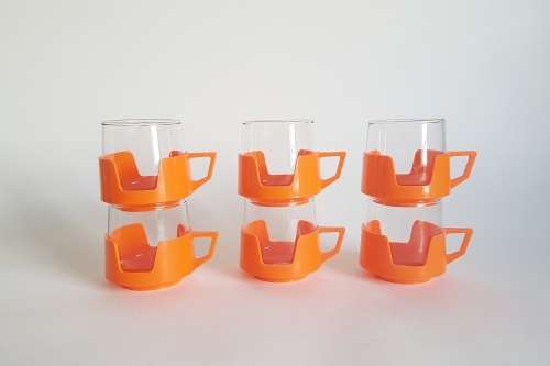 6 x Retro JAJ Pyrex teacups