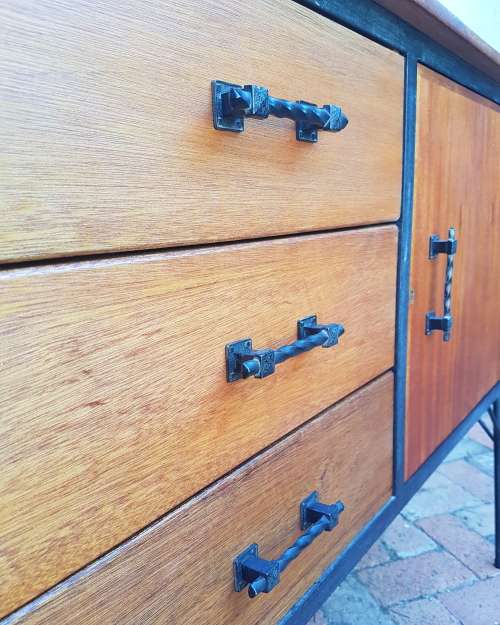 Retro steel en wood sideboard