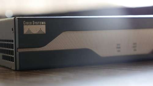 Cisco 1841 Router with console cable