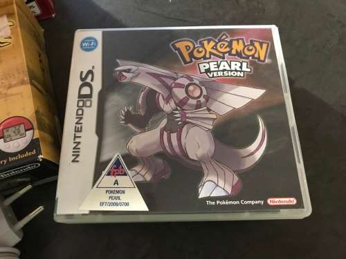 Nintendo 2DS Transparent Red Edition