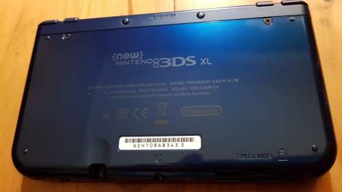 Nintendo 3DS XL (released in 2015) (aka *new* version)