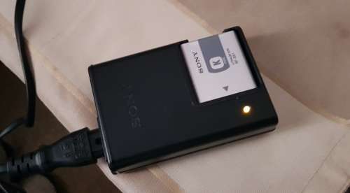 Sony Cyber-shot DSCS750