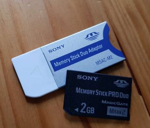 Sony Cyber-shot DSCS750