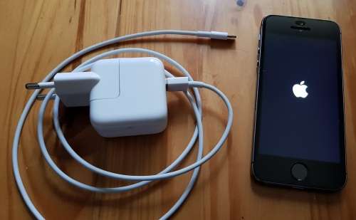 iPhone 5S 64GB Space Grey