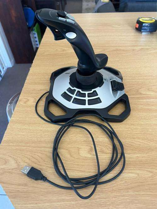Logitech G Extreme 3D Pro Joystick, 12 Programmable Buttons, Stable,USB, PC