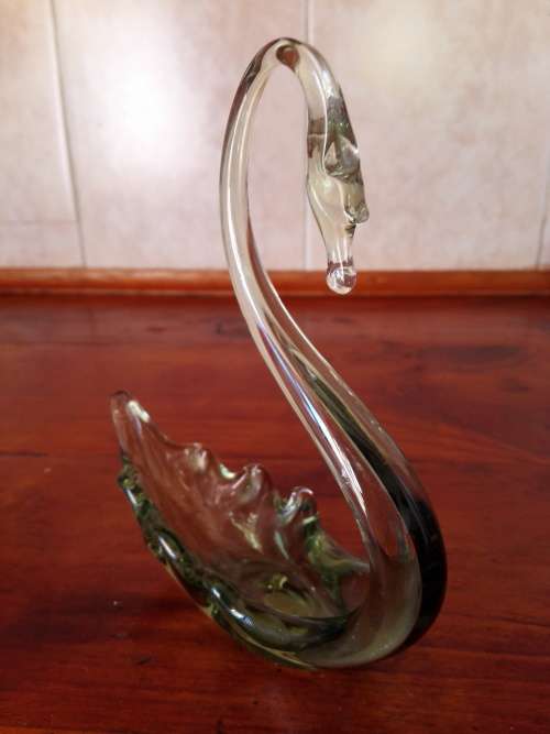 VERY RARE WHITEFRIARS GLASS SWAN