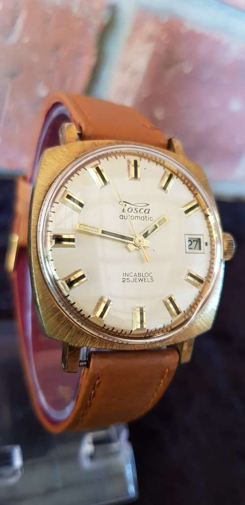 VINTAGE TOSCA AUTOMATIC 25 JEWEL- RUNNING AND KEEPING TIME