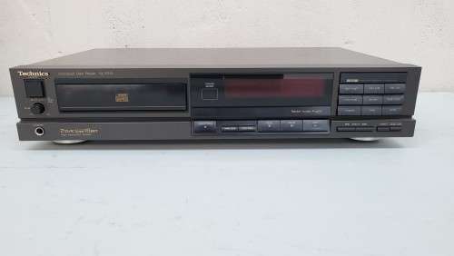 Technics SL-P212 CD Player- FOR REPAIR