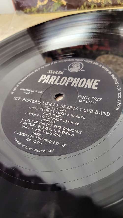 The Beatles- St Peppers Lonely Hearts Club Band LP