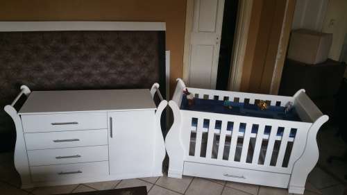 Sleigh Cot and Compactum Sur 02