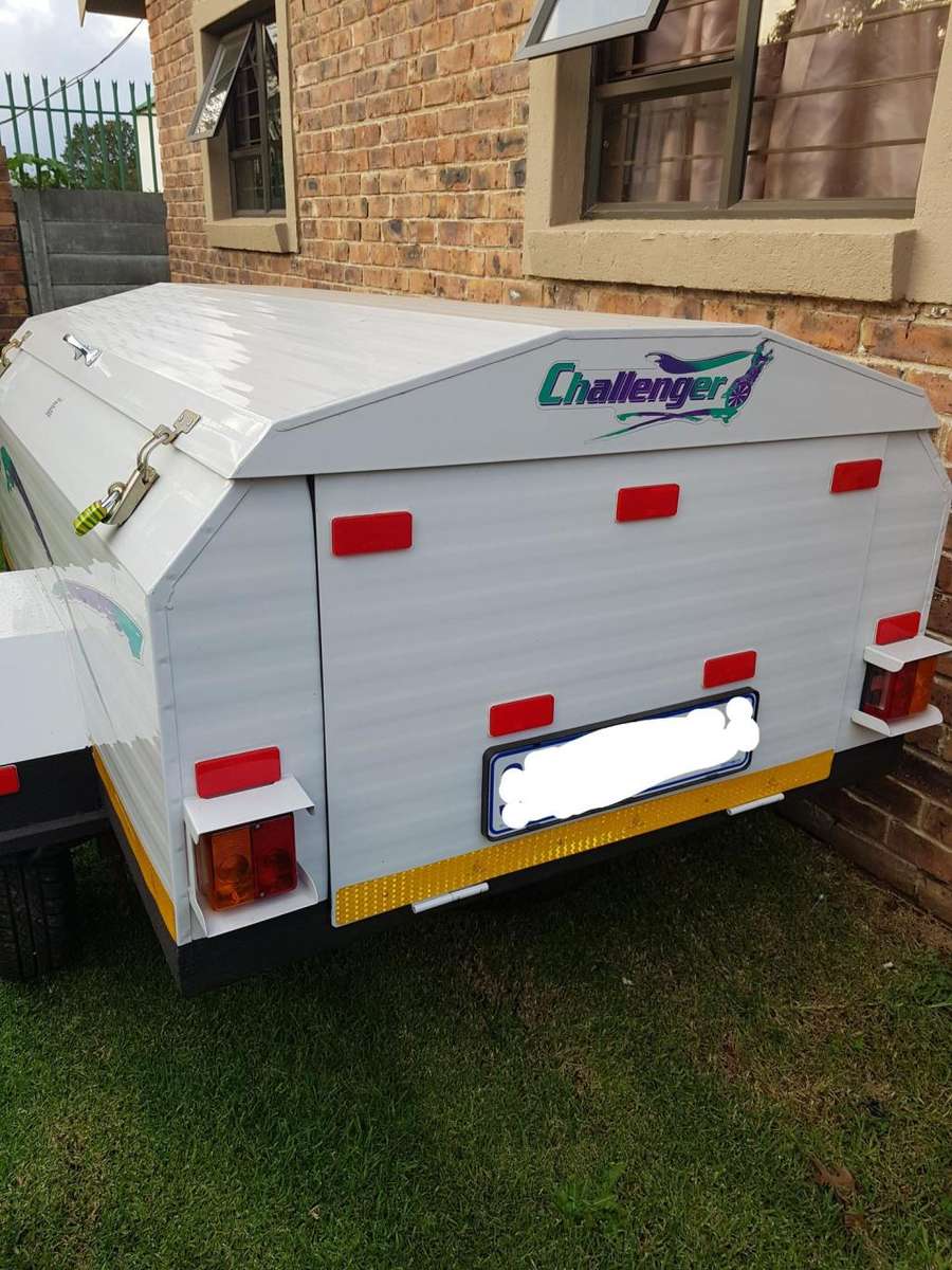 Challenger 1.8M Deep Body Luggage Trailer