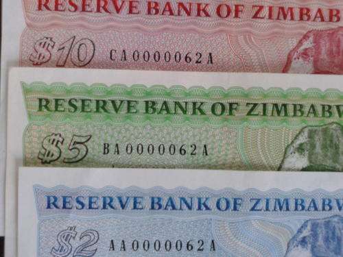 1980 $2,$5,$10 ZIMBABWE $ NOTES ALL WITH THE SAME LOW SERIAL NUMBERS 0000062A