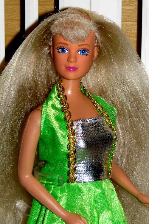 Fashion Doll (Barbie-sized) by Kid Kore