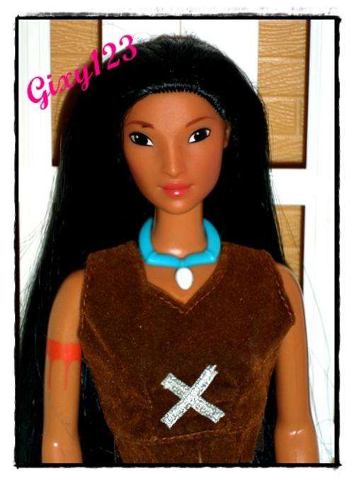 DISNEY MANIA! Pocahontas Doll made by Mattel