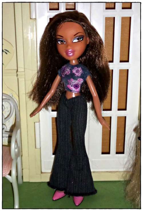 Bratz doll YASMIN made by MGA